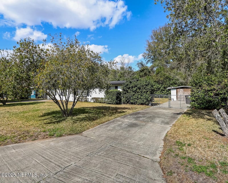 8341 Colville St, Jacksonville, FL 32220