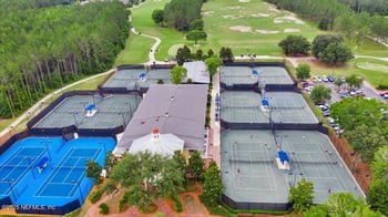 835 Laurel Valley Dr, Orange Park, FL 32065