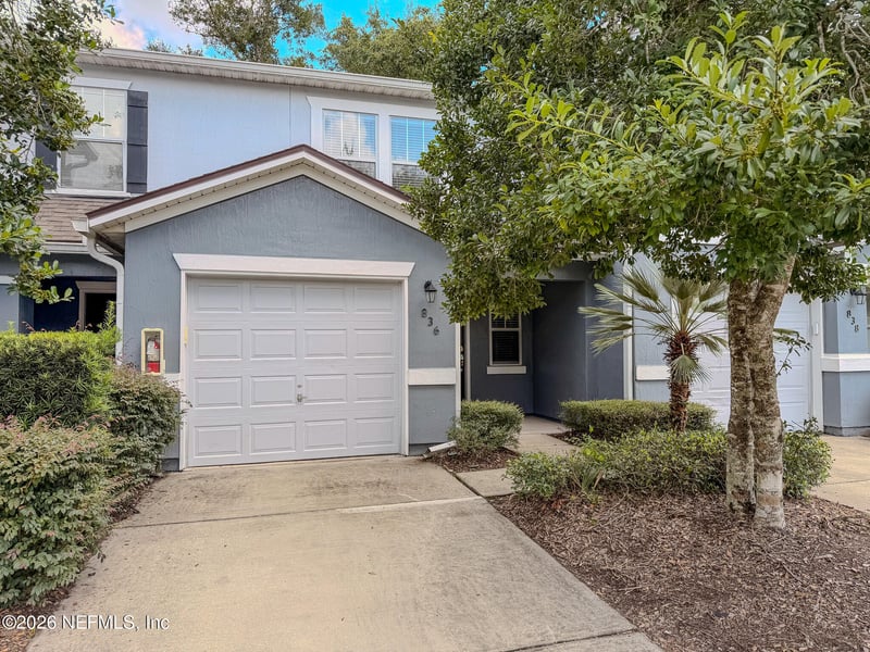 836 Black Cherry Dr S, St Johns, FL 32259