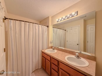 836 Black Cherry Dr S, St Johns, FL 32259