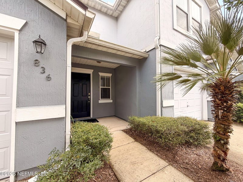 836 Black Cherry Dr S, St Johns, FL 32259