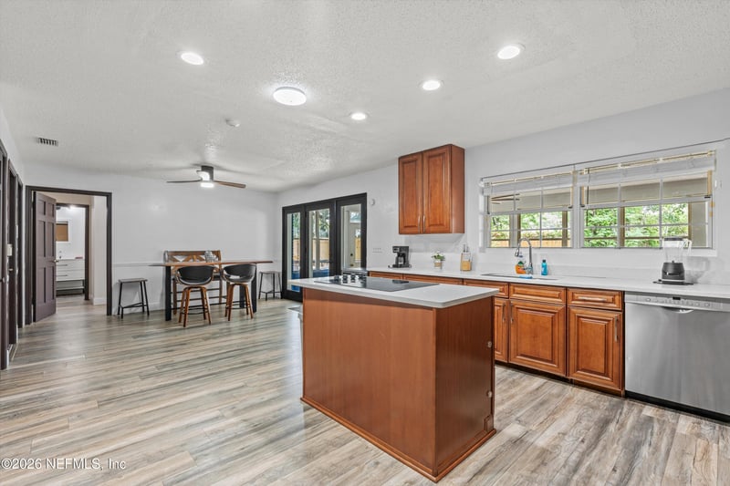 836 Mandalay Rd, Jacksonville, FL 32216