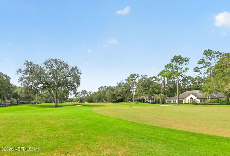 836 Queens Harbor Blvd, Jacksonville, FL 32225