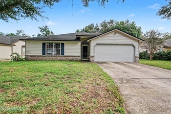 8361 Rockridge Dr, Jacksonville, FL 32244