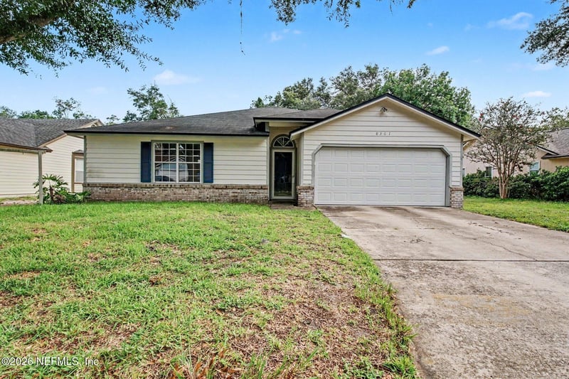 8361 Rockridge Dr, Jacksonville, FL 32244