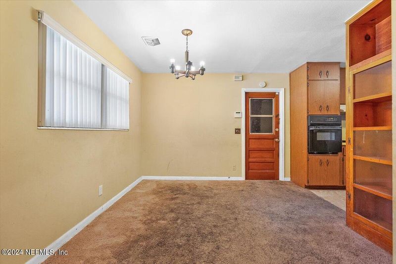 8364 Lone Star Rd, Jacksonville, FL 32211