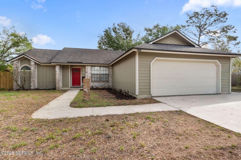 8365 Hamden Rd W, Jacksonville, FL 32244