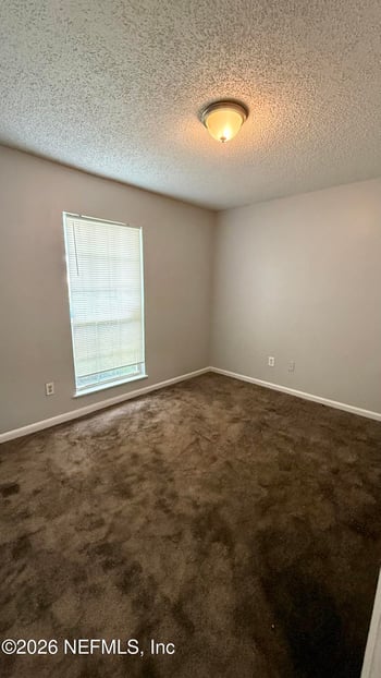 8366 Rocky Creek Dr, Jacksonville, FL 32244