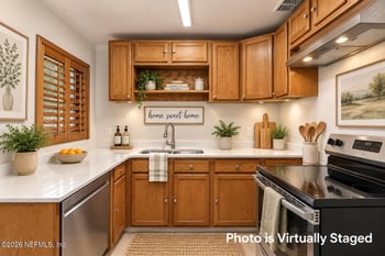 8370 Brackridge Blvd S, Jacksonville, FL 32216