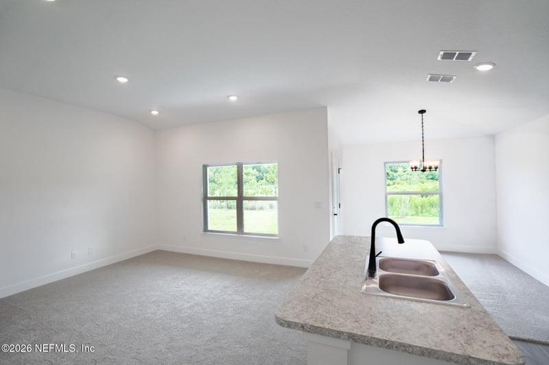 8375 Helmsley Blvd, Jacksonville, FL 32119
