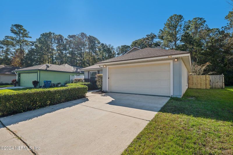 838 Cherry Point Way, Jacksonville, FL 32218