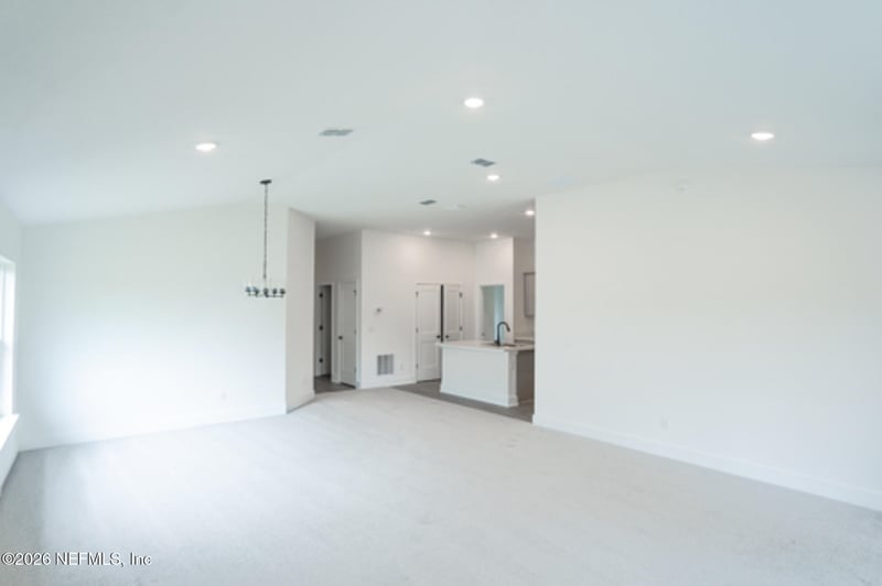 8381 Helmsley Blvd, Jacksonville, FL 32219