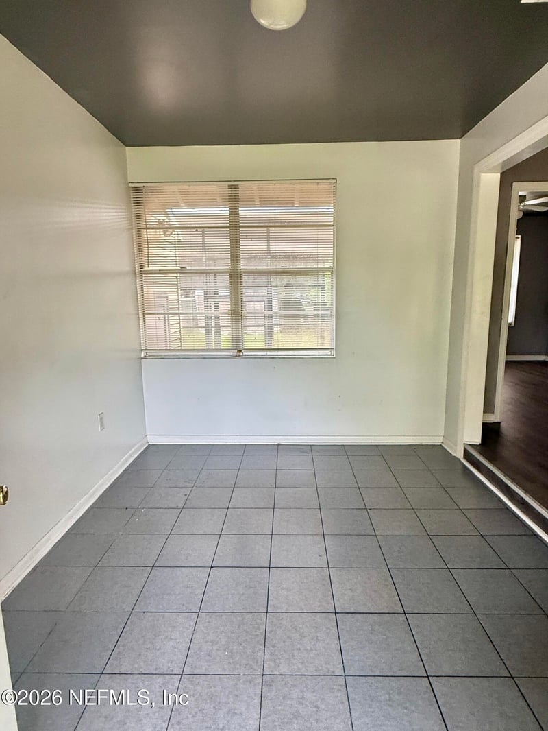 8384 Delaware Ave, Jacksonville, FL 32208