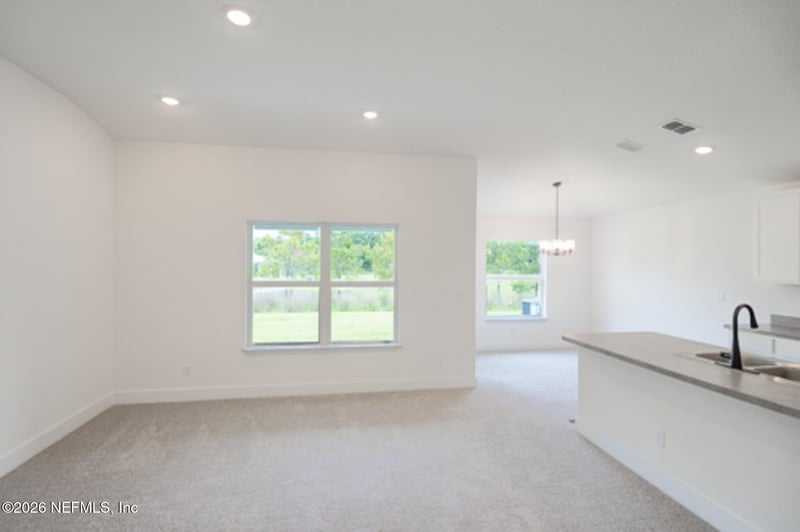 8393 Helmsley Blvd, Jacksonville, FL 32219