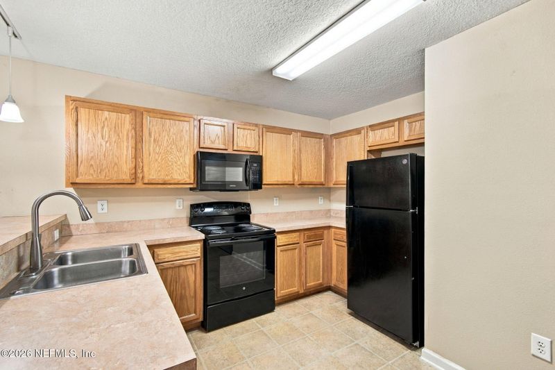 8409 Oden Ave, Jacksonville, FL 32216