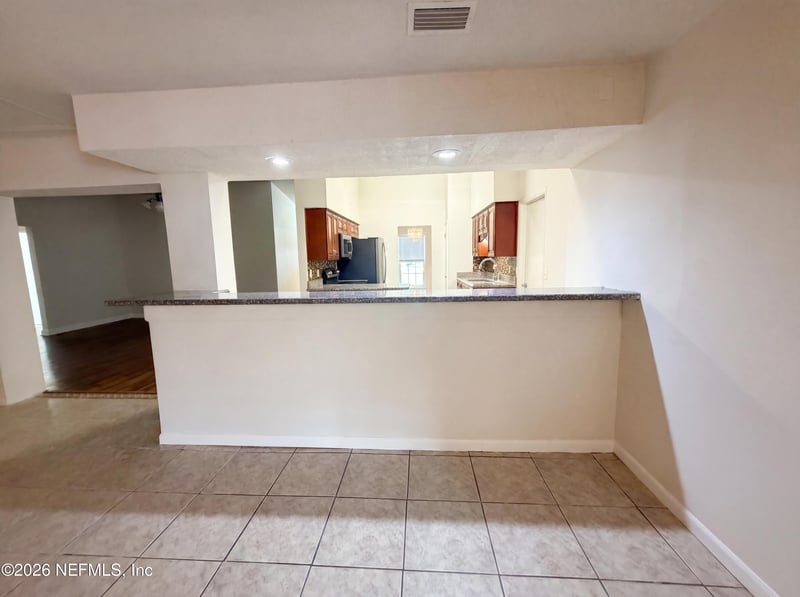 841 Chalmet Ln, Jacksonville, FL 32218