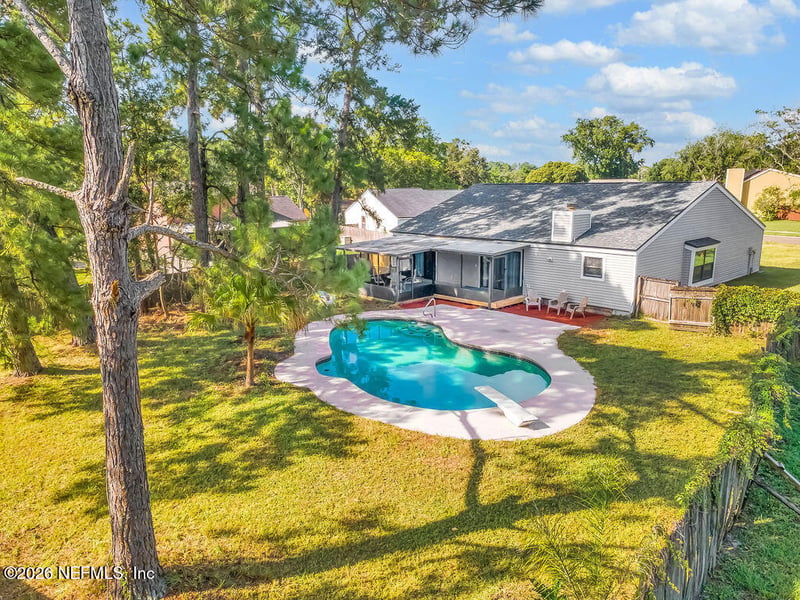 8423 Chason Rd E, Jacksonville, FL 32244