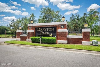 8423 Thornbush Ct, Jacksonville, FL 32216