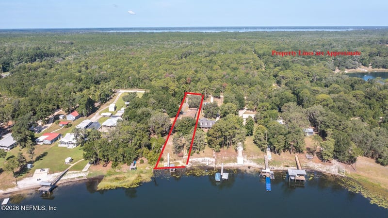 8443 Lily Lake Rd, Melrose, FL 32666