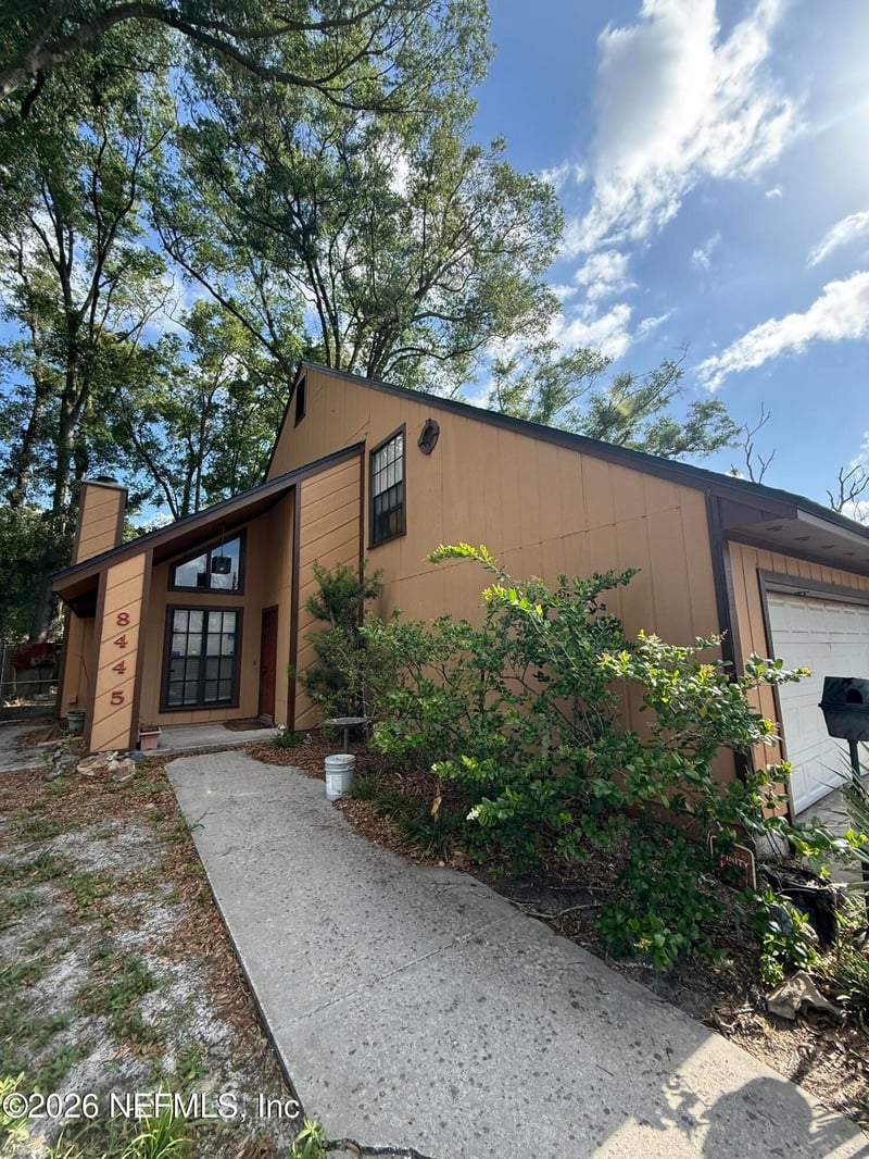 8445 Alderman Rd, Jacksonville, FL 32211