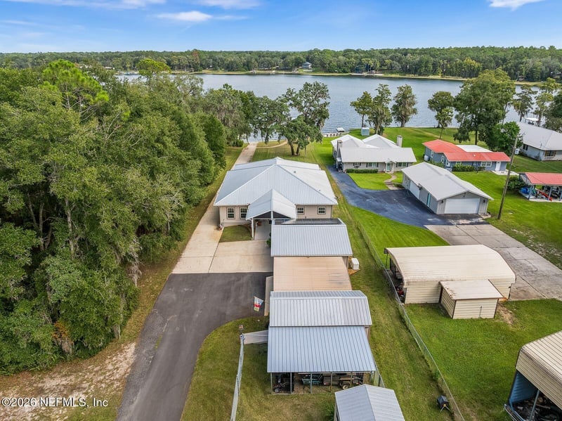 8449 Lily Lake Rd, Melrose, FL 32666