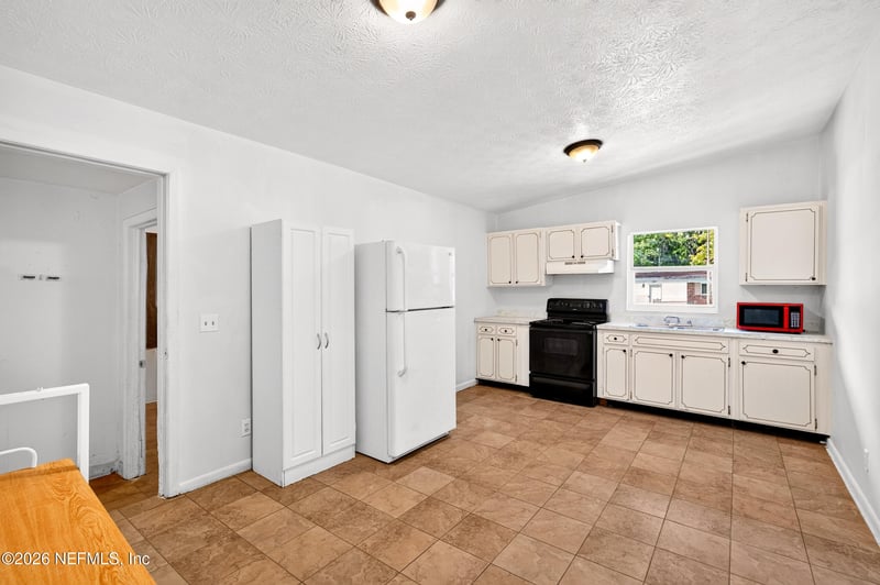 845 Floyd Cir N, Orange Park, FL 32073