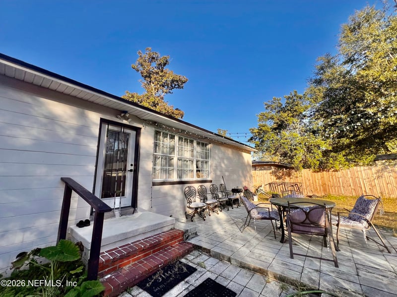 845 Ibis Rd, Jacksonville, FL 32216