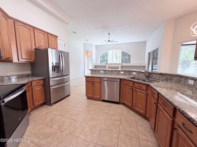 845 Songbird Dr, Orange Park, FL 32065