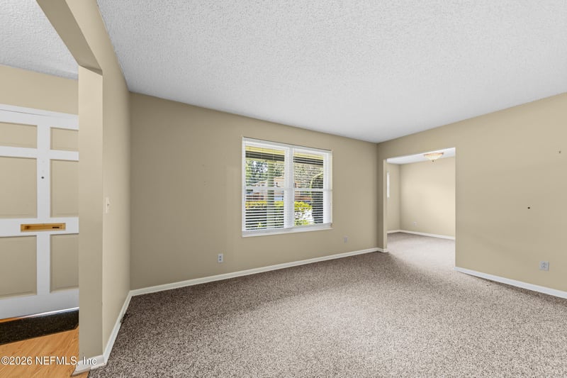 8452 Brierwood Rd, Jacksonville, FL 32217