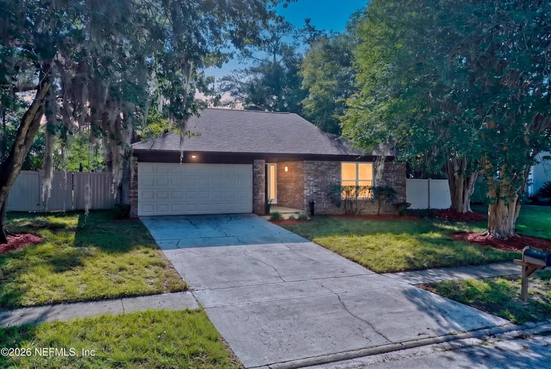 8453 Boysenberry Ln W, Jacksonville, FL 32244