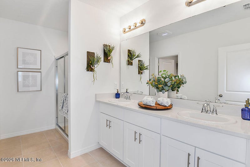 8466 Lilias Cir, Jacksonville, FL 32219