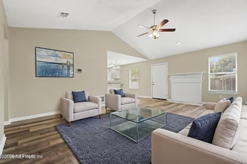 8468 Pikes Peak Dr N, Jacksonville, FL 32244