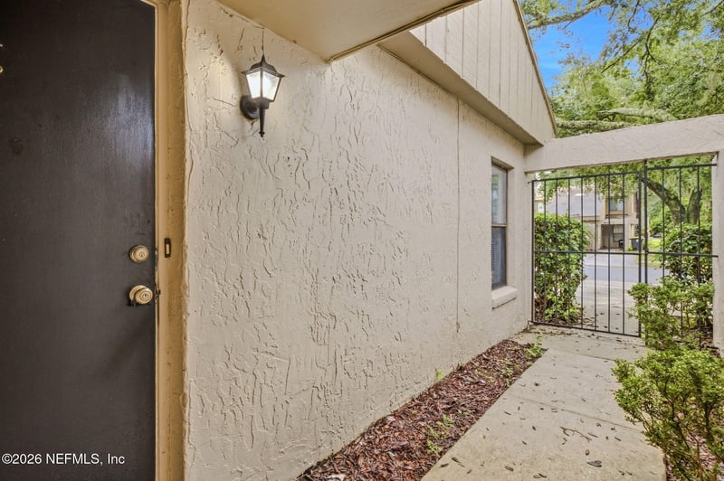 8468 Windypine Ln, Jacksonville, FL 32244