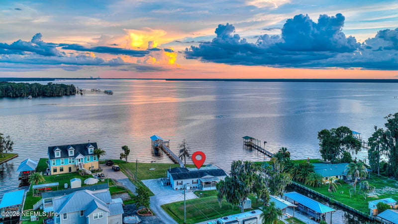8475 Moody Canal Rd, St Augustine, FL 32092
