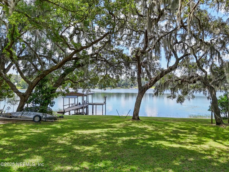 8485 Lily Lake Rd, Melrose, FL 32666