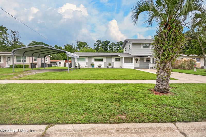 849 Crest Dr E, Jacksonville, FL 32221