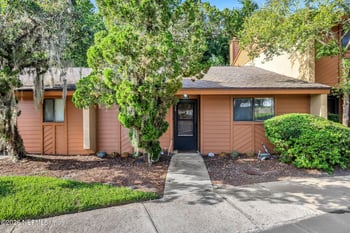 85 Debarry Ave #1002, Orange Park, FL 32073