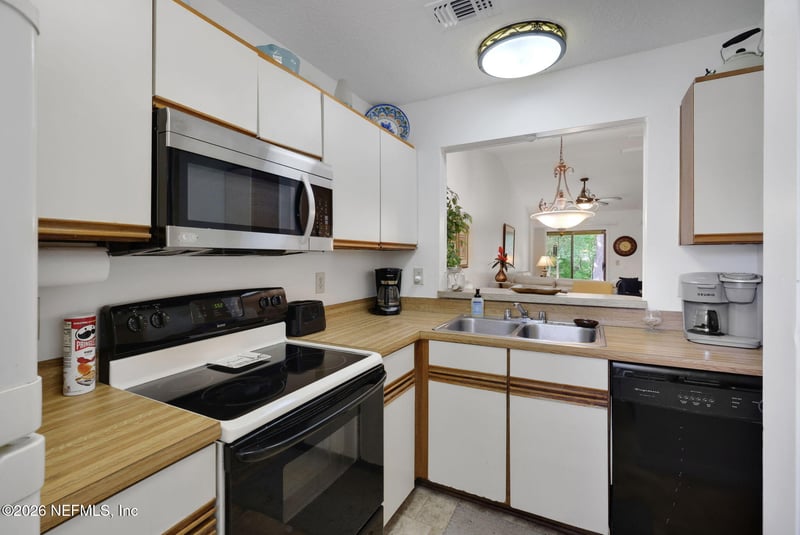 85 Debarry Ave #1002, Orange Park, FL 32073