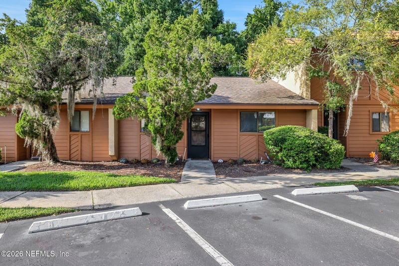 85 Debarry Ave #1002, Orange Park, FL 32073
