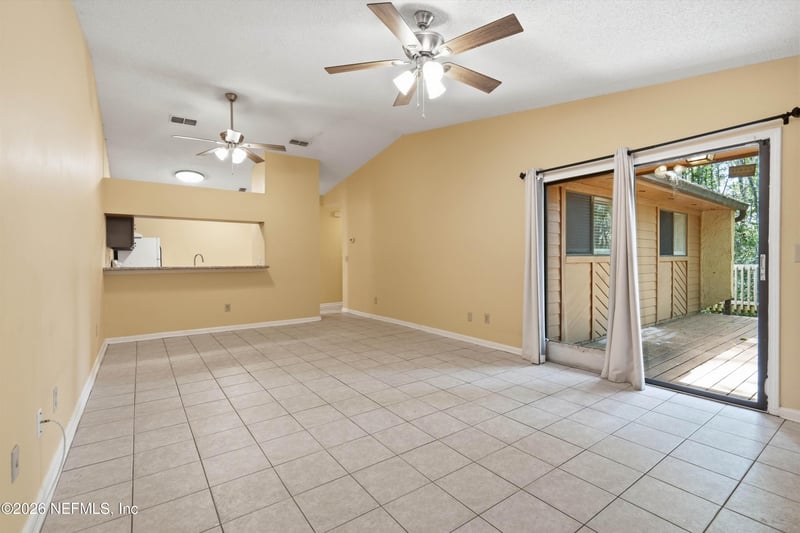 85 Debarry Ave #2022, Orange Park, FL 32073