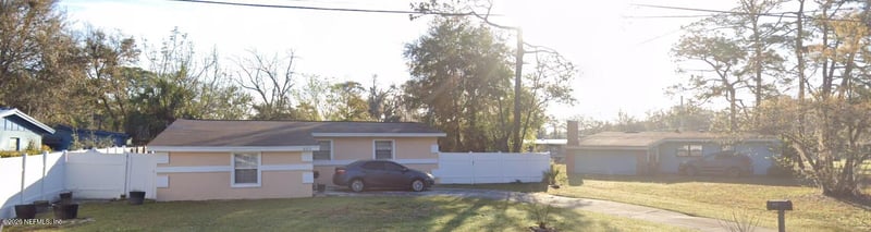 8513 Oak Leaf Rd, Jacksonville, FL 32208