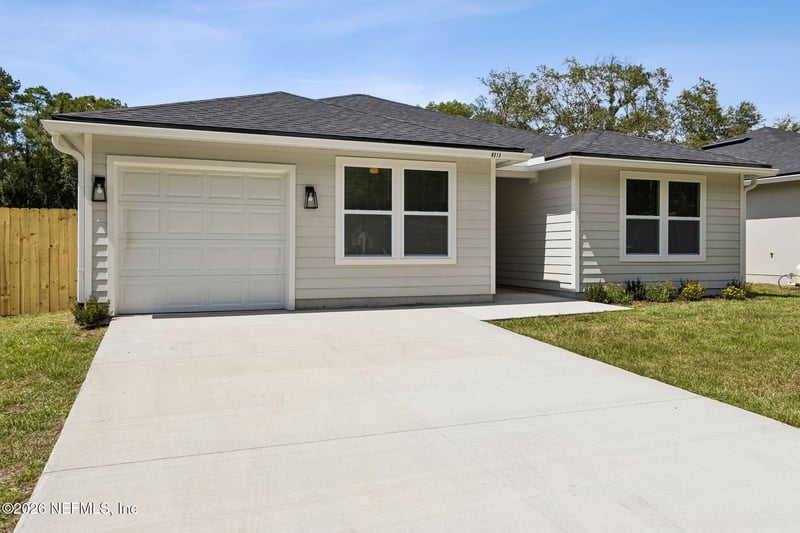 8513 Susie St, Jacksonville, FL 32210