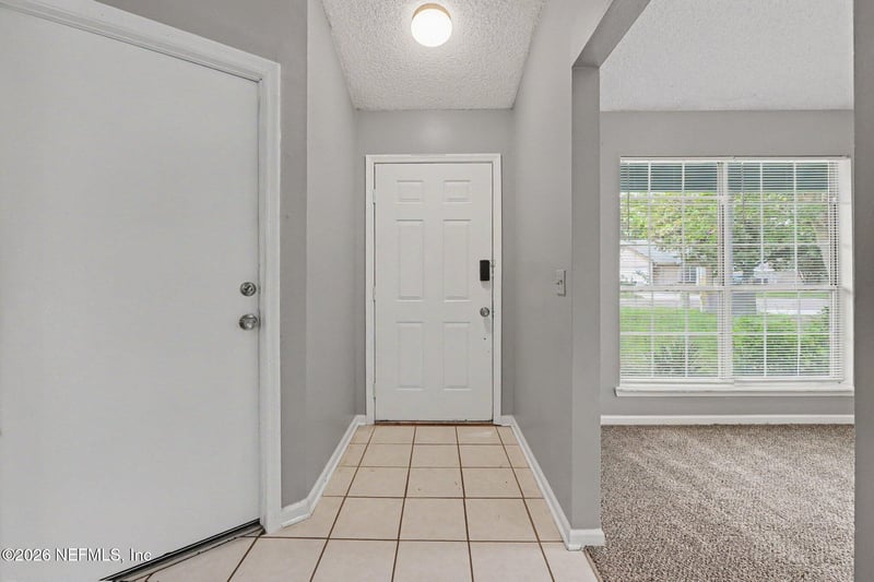 8520 Moss Pointe Trl N, Jacksonville, FL 32244