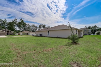 8521 Lake George Cir W, Macclenny, FL 32063