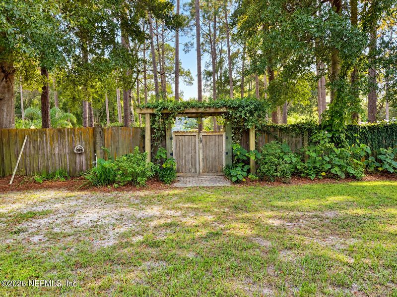 85216 Deleene Rd, Yulee, FL 32097