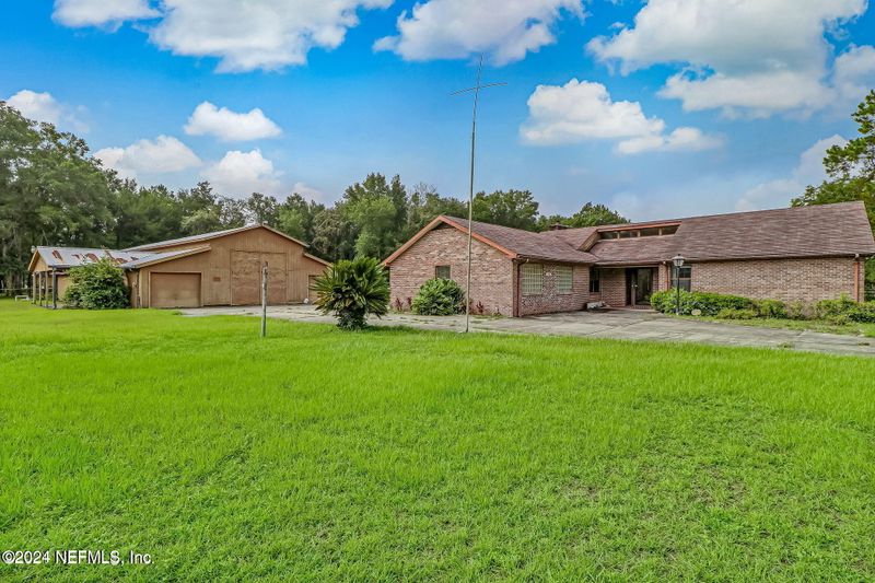 85308 Deleene Rd, Yulee, FL 32097