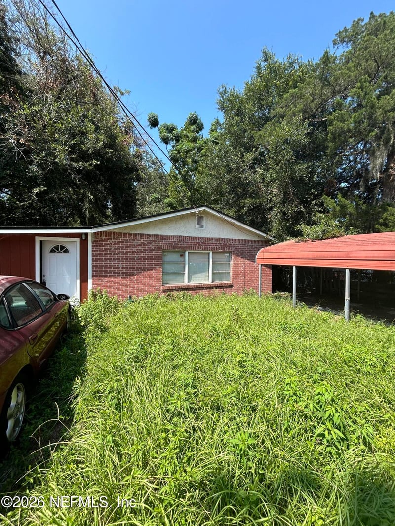 8533 Berry Ave, Jacksonville, FL 32211