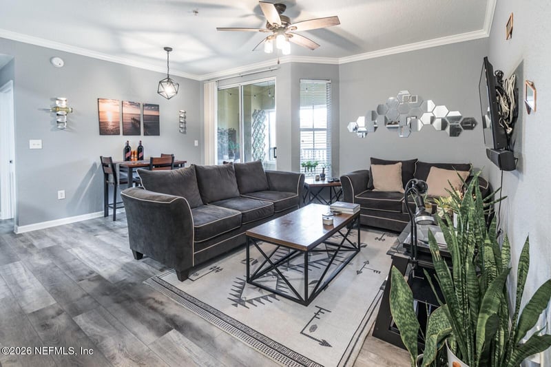8539 Gate Pw W #1433, Jacksonville, FL 32216