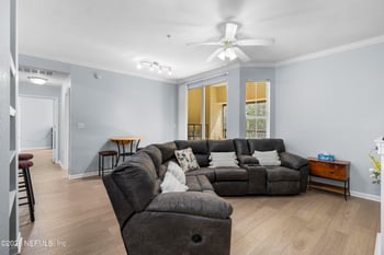 8539 Gate Pw W #1436, Jacksonville, FL 32216