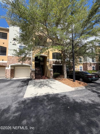 8539 Gate Pw W #424, Jacksonville, FL 32216
